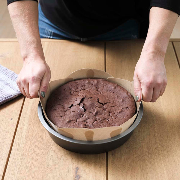 NoStik Silicone Fibreglass Cake Tin Liner Round