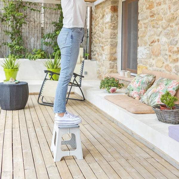 Zeroline Foldable Stool 32cm