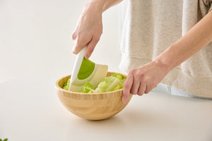Salad Chop Scoop