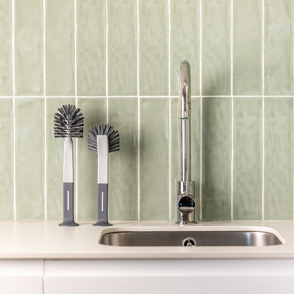 Vigar Standing Grey Dish & Bottle, Glass Brush With Suction Cup 2 pack
